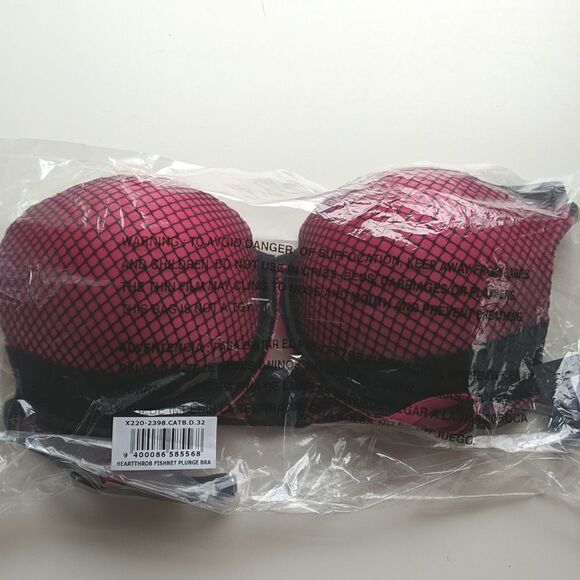 Frederick's of Hollywood Bra  - Picture 4 of 5